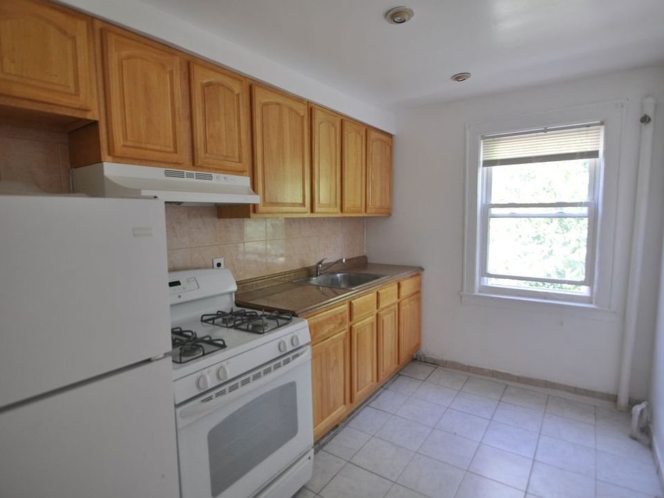 1st image of 41-42 47th St #2