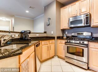 11345 Aristotle Dr #6208, Fairfax, VA 22030