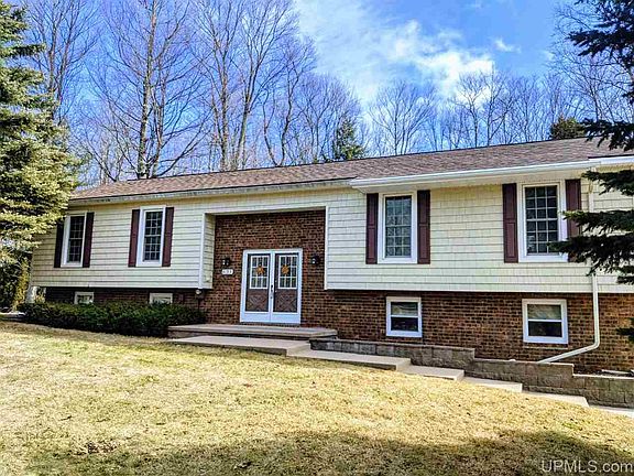 2nd image of 631 Forest Park Dr
