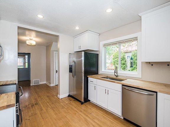 2nd image of 402 N 84th Ave W