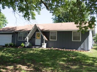 739 W Montclair St, Springfield, MO 65807