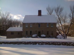 19 North Rd, Cromwell, CT 06416