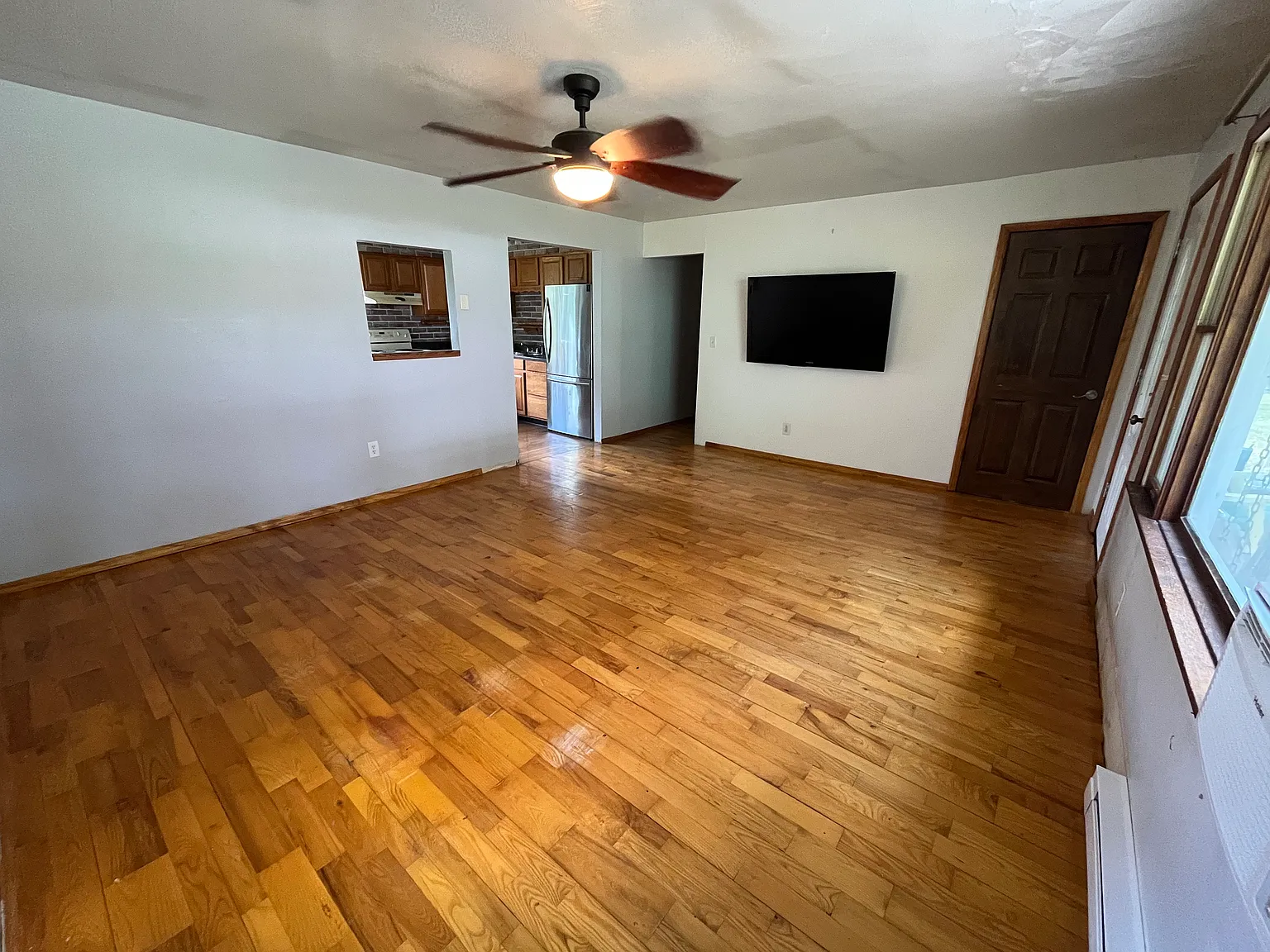 240 Fork Ridge Rd — Photo 3