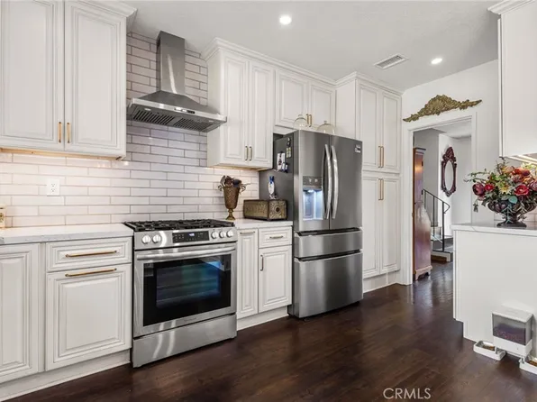 2367 Deerhorn Dr, Riverside, CA 92506