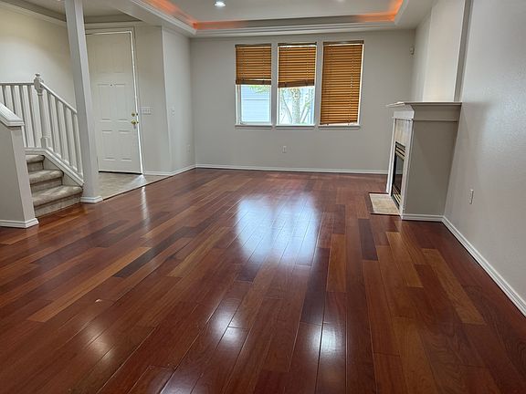 2nd image of 558 227th Ln NE #3