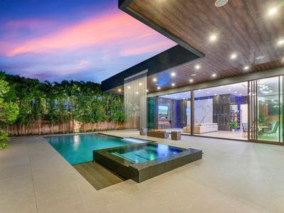 2401 NE 13th St, Fort Lauderdale, FL, 33304