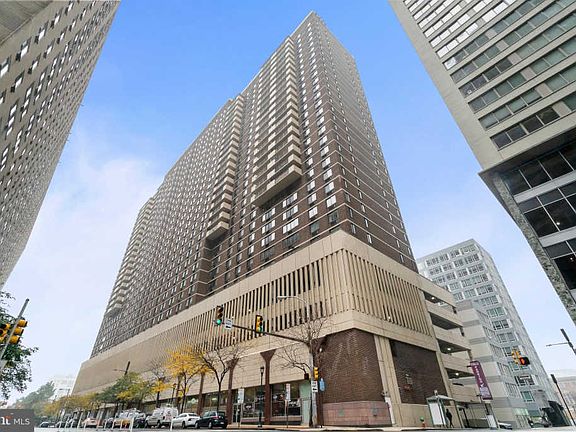 3rd image of 1901 John F Kennedy Blvd #2017-2018