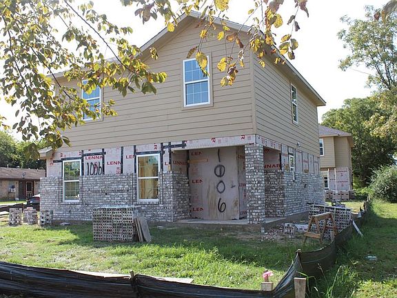 2nd image of 1006 S Rockwall Ave