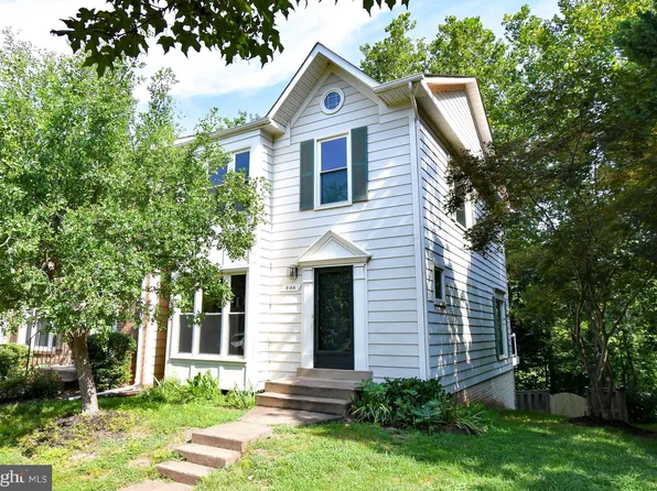 5168 Glen Meadow Dr, Centreville, VA 20120