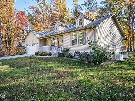 2nd image of 1110 Goti Dr