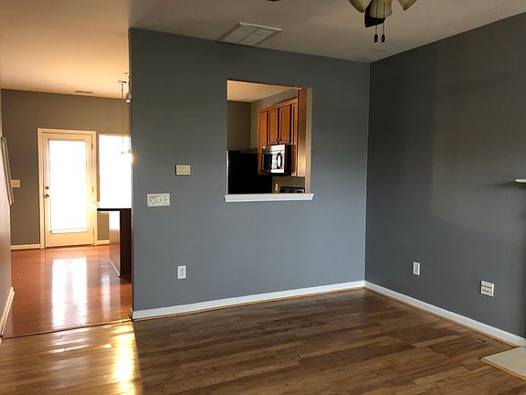 2nd image of 605 Calavaras Ln