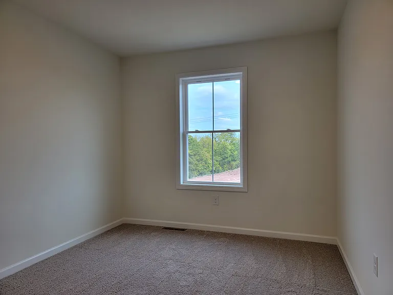 42 Old Stone Way — Photo 18