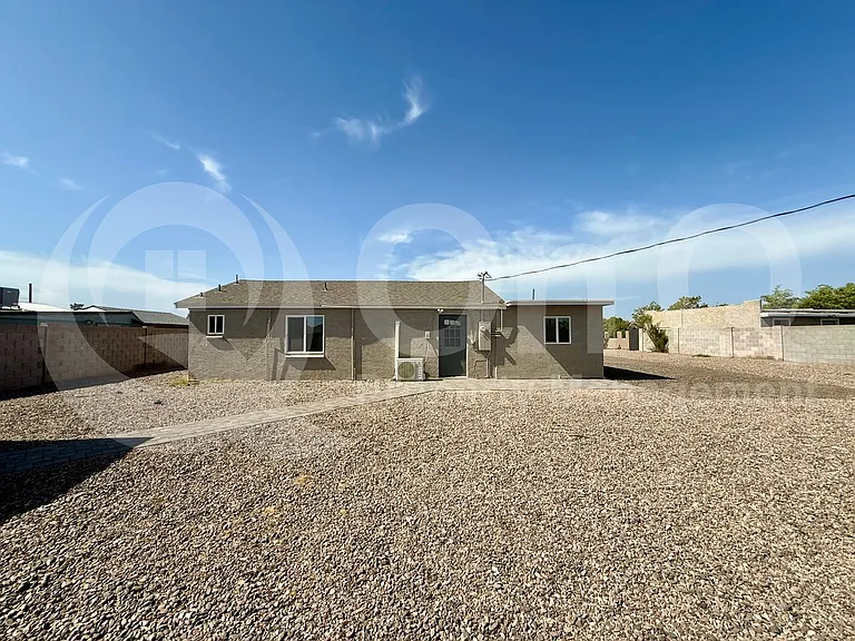 11319 E 5th Ave — Photo 20