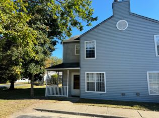 20 Bayview Ct, Hampton, VA 23664