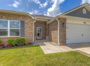 7420 E 160th Pl S, Bixby, OK 74008