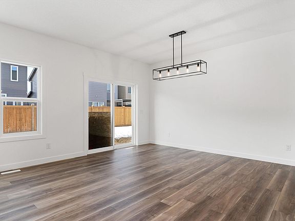 4th image of 2720 194th St NW