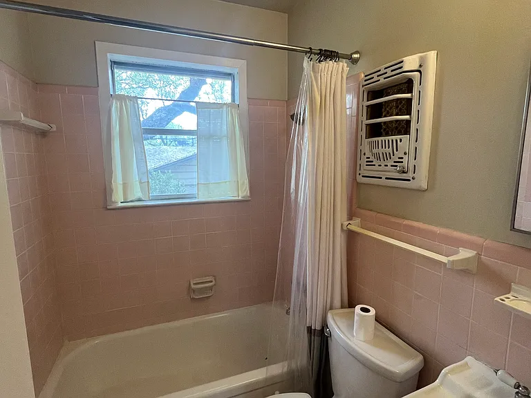 1607 Lightsey Rd #A — Photo 9