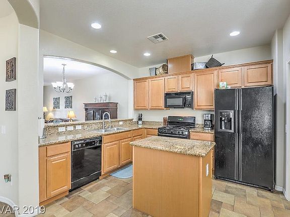 5th image of 8928 Echo Grande Dr