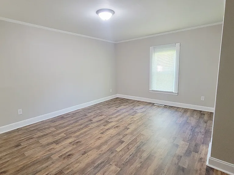259 Dorothy St — Photo 13