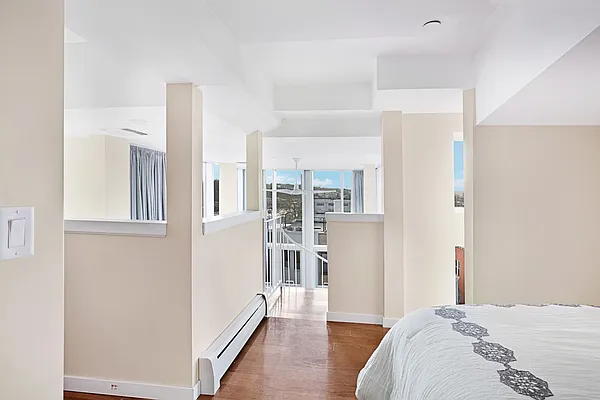 Sold by Compass | media 6