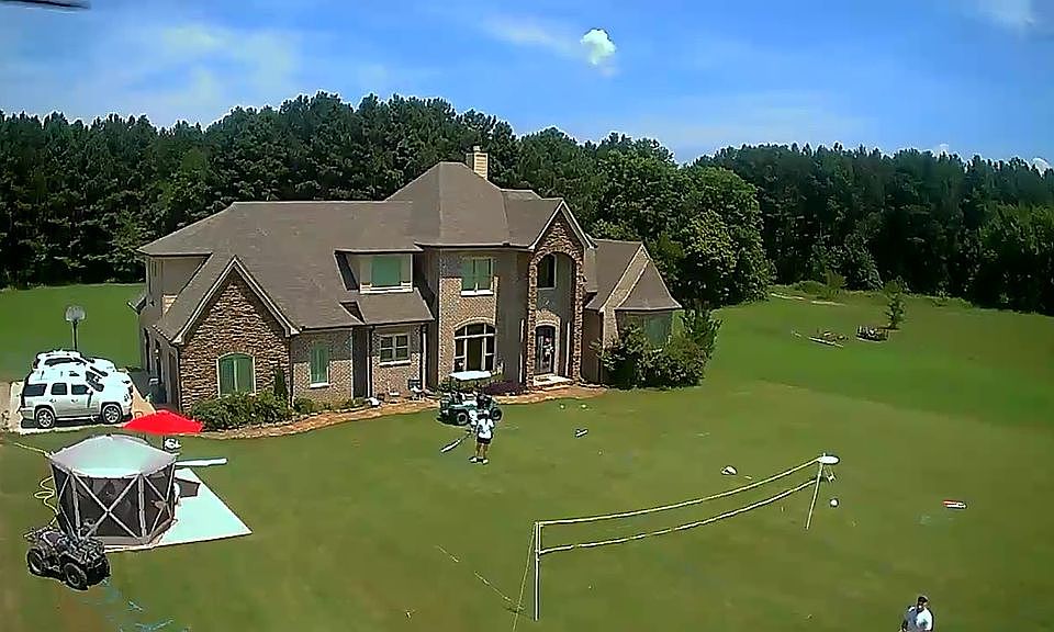1st image of 975 Sugar Hill Dr
