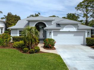 9587 Knightsbridge Cir, Sarasota, FL 34238