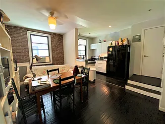 Rented by Kavax Real Estate