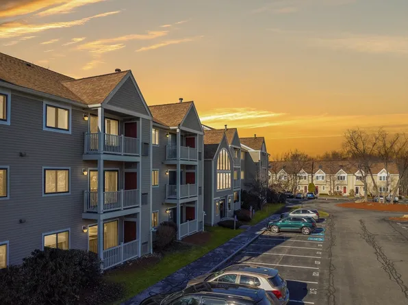 105 Hunters Run Pl #105, Haverhill, MA 01832