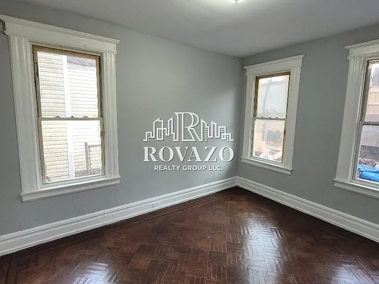 69 Farley Ave #1A — Photo 5