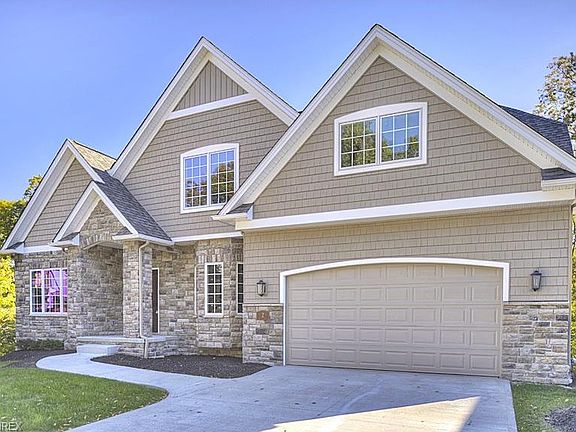 2nd image of Creek Ridge Dr
