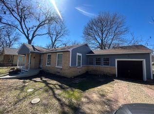 127 Saint Clair Dr E, Irving, TX 75061