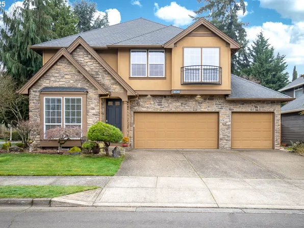 22049 SW Fuller Dr, Tualatin, OR 97062