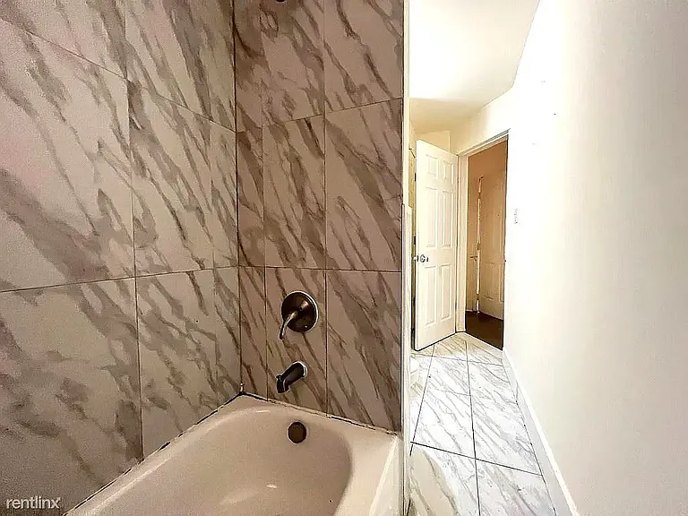 216 Bloomfield Ave #6C — Photo 6