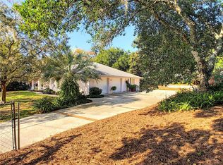 2437 Waycross Ave, Eustis, FL 32726