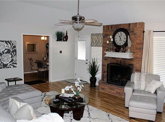 4th image of 6502 Glen Falls Dr