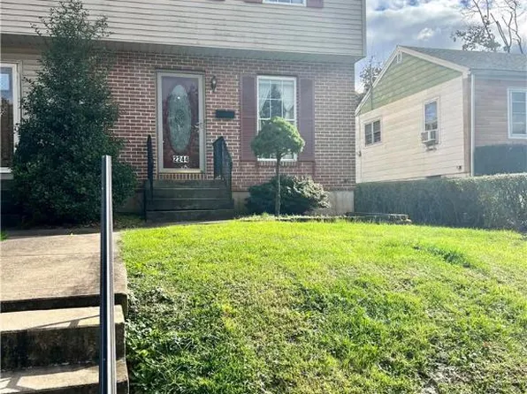 2244 W Walnut St, Allentown, PA 18104