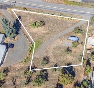 Loop Rd, White Salmon, WA, 98672