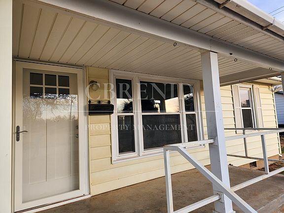 2nd image of 1559 N Jefferson Pl