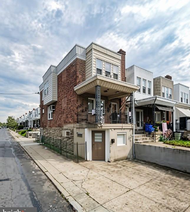 1st image of 4421 Princeton Ave