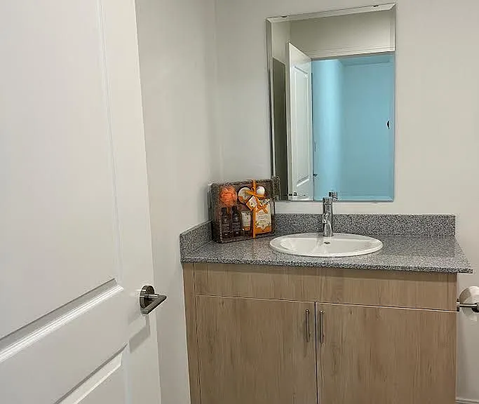 1098 Paisley Rd #707A — Photo 8