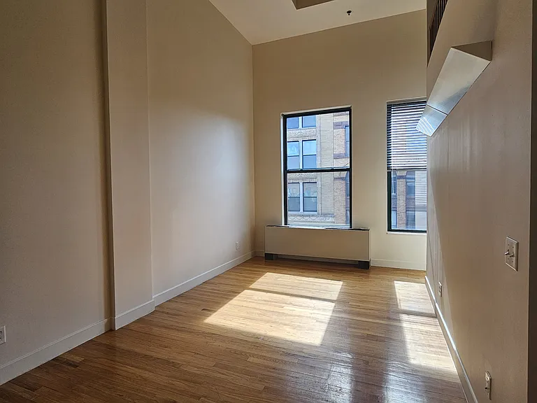 70 Bank St #4A — Photo 4