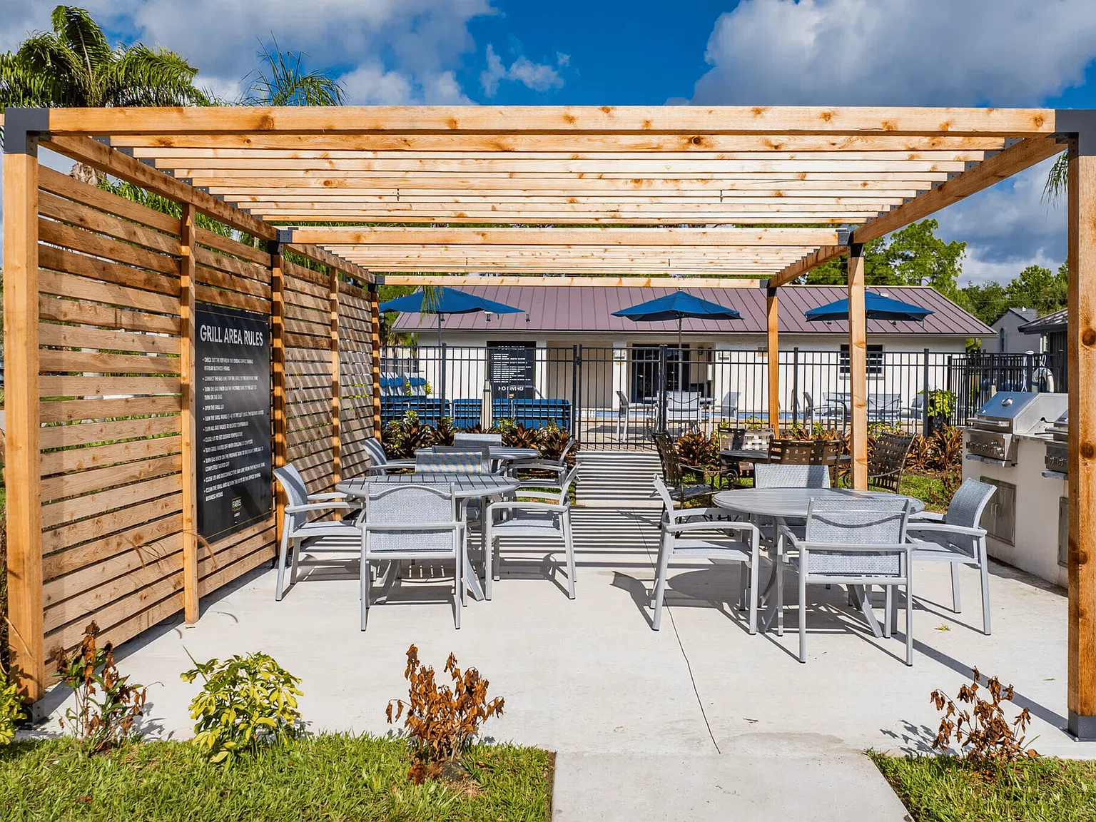 Faris Residences Largo — Photo 1