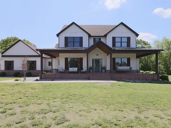 275 Pleasant Hill Rd, Humboldt, TN 38343