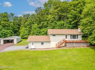 26 Moes Mnr, Tyler Hill, PA 18469