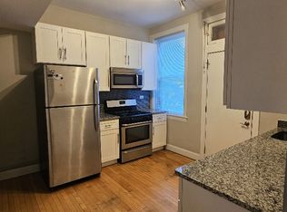 1283 W Victoria St #3, Chicago, IL 60660