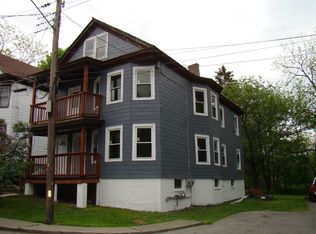 9 Oak St, Poughkeepsie, NY 12601