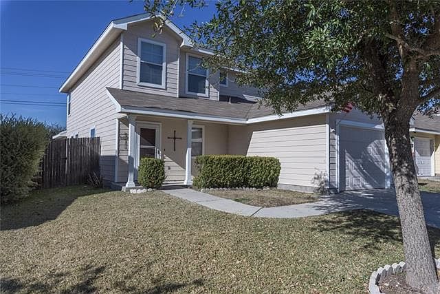 1st image of 3221 Swallow Pointe