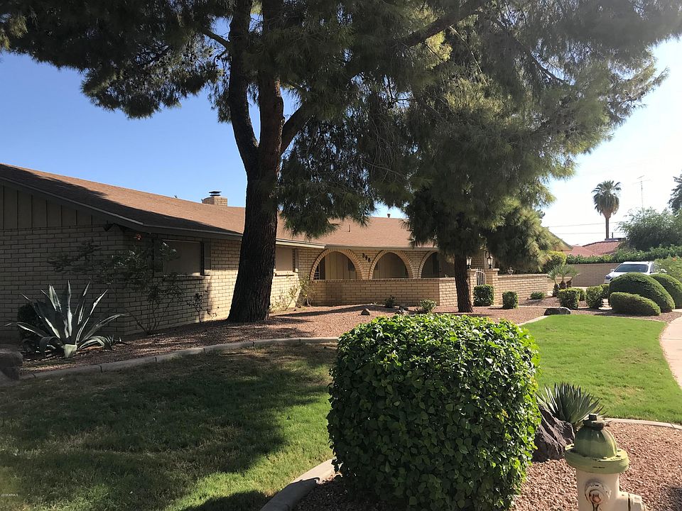 1st image of 398 E Paseo De Paula