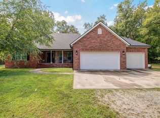 213 Stonebrooke Dr, Marshfield, MO 65706