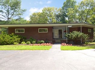 93 Reservation Rd, Andover, MA 01810